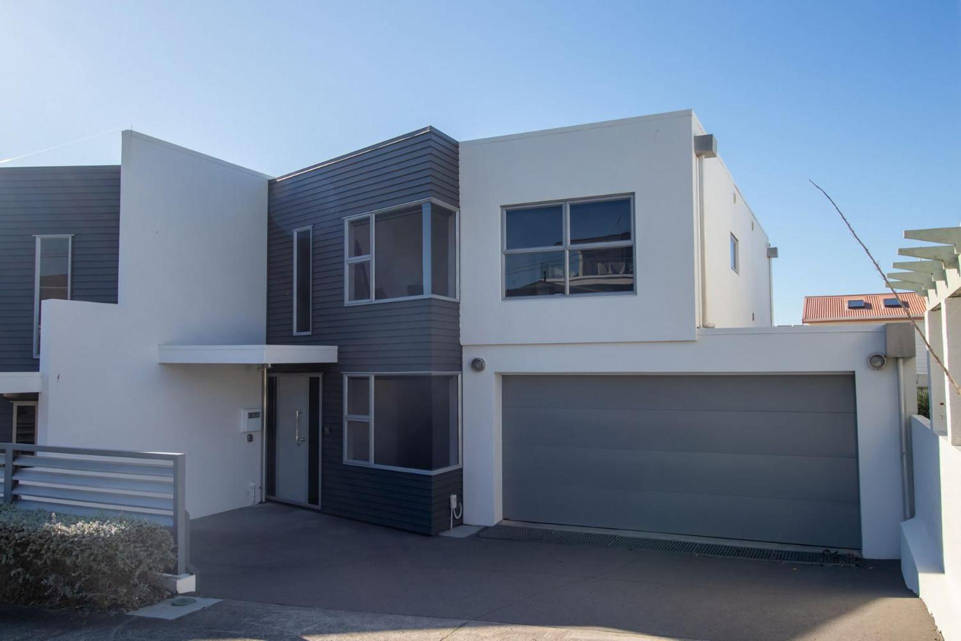 Hobson Hot Spot - Enjoy Stunning Sea Views New Plymouth Exterior foto